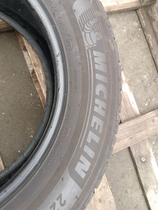 Opony zimowe 225/60/17