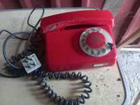 Telefon stacjonarny Stary retro czerwony
