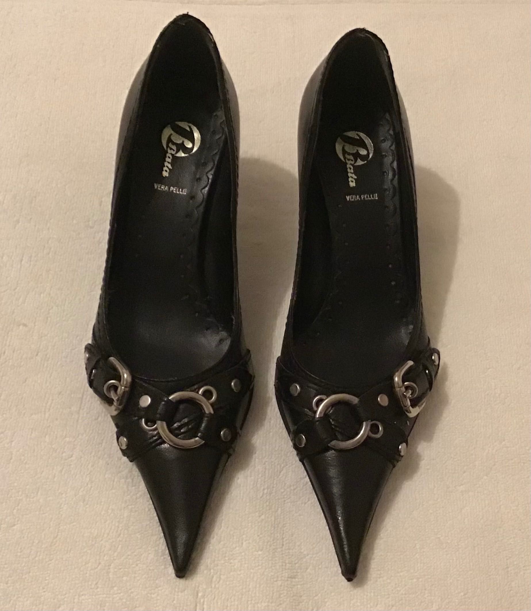 Sapatos de senhora Bata