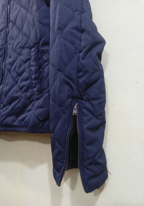 Оригинал легкая осенняя куртка H&M