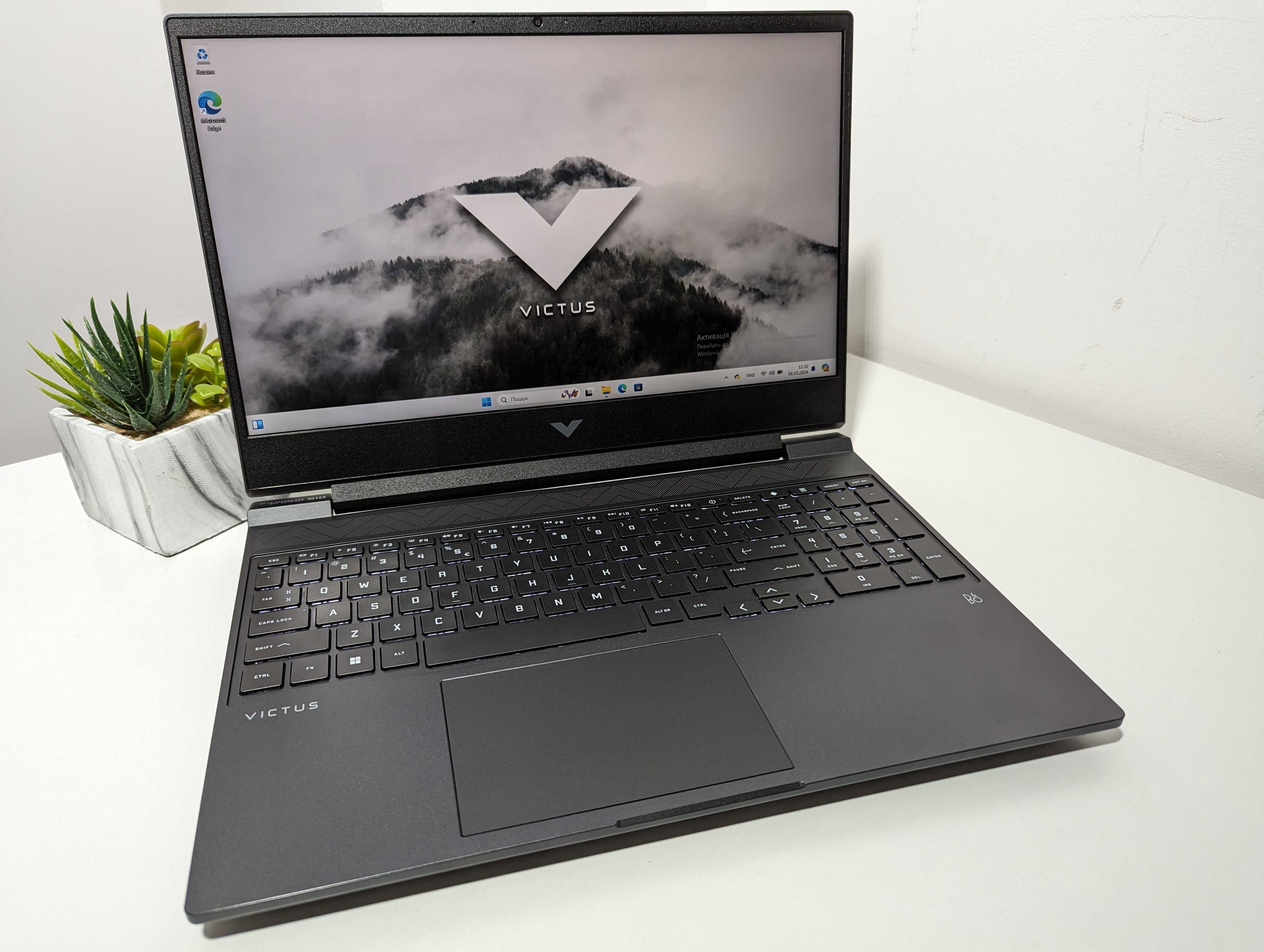 LAPTOP GAMINGOWY HP Victus RTX 4060 Intel i5-12500H 144 hz