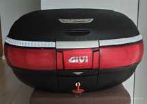 Kufer centralny Givi Maxia 2 E52.
