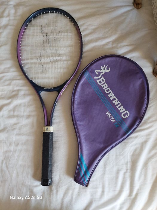 Várias raquetes de ténis