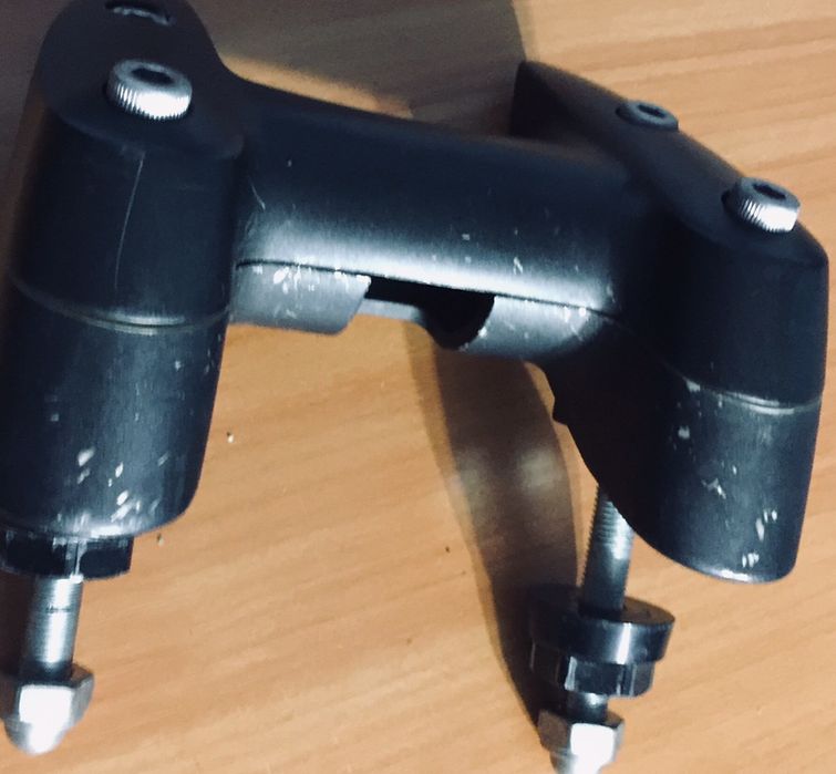 Крепление руля. Райзер. Yamaha Stratoliner xv1900. Оригинал завод.