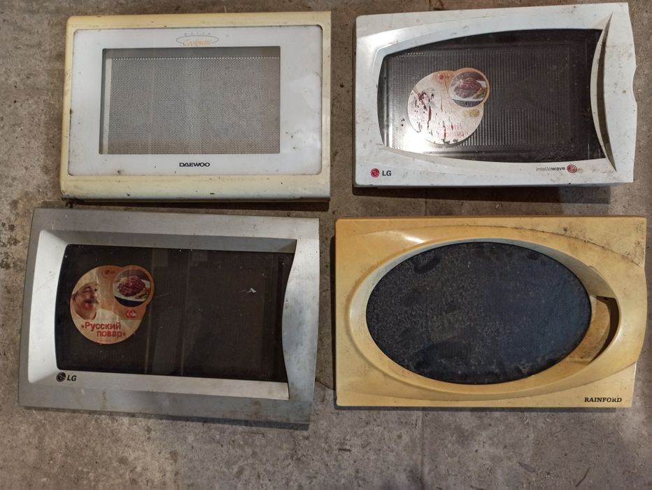 Дверцы для микроволновок, крючки защелки все целые