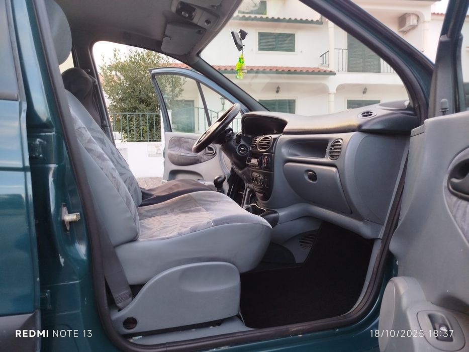 Renault Scenic 1399 gasolina