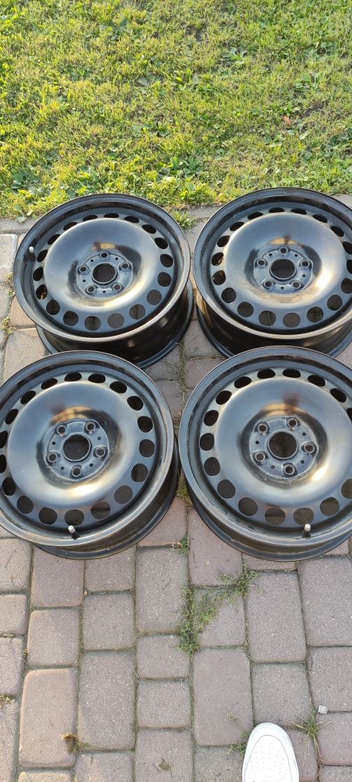 Felgi stalowe Volkswagen 16 5x112 6jx16 et41