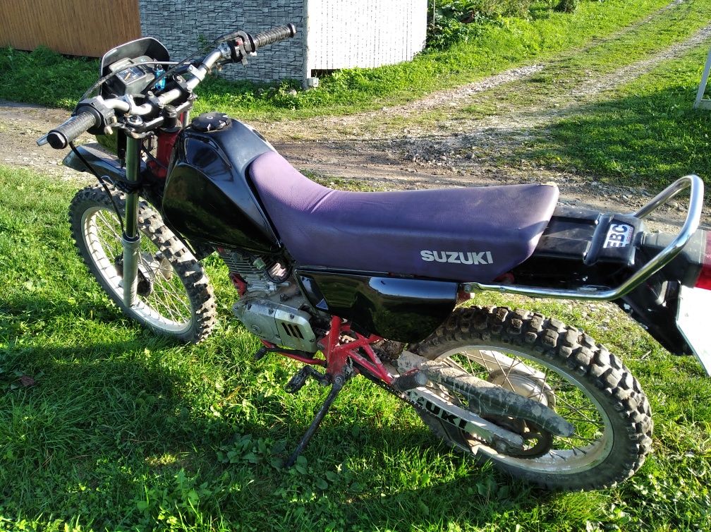 Suzuki dr 125 ендуро