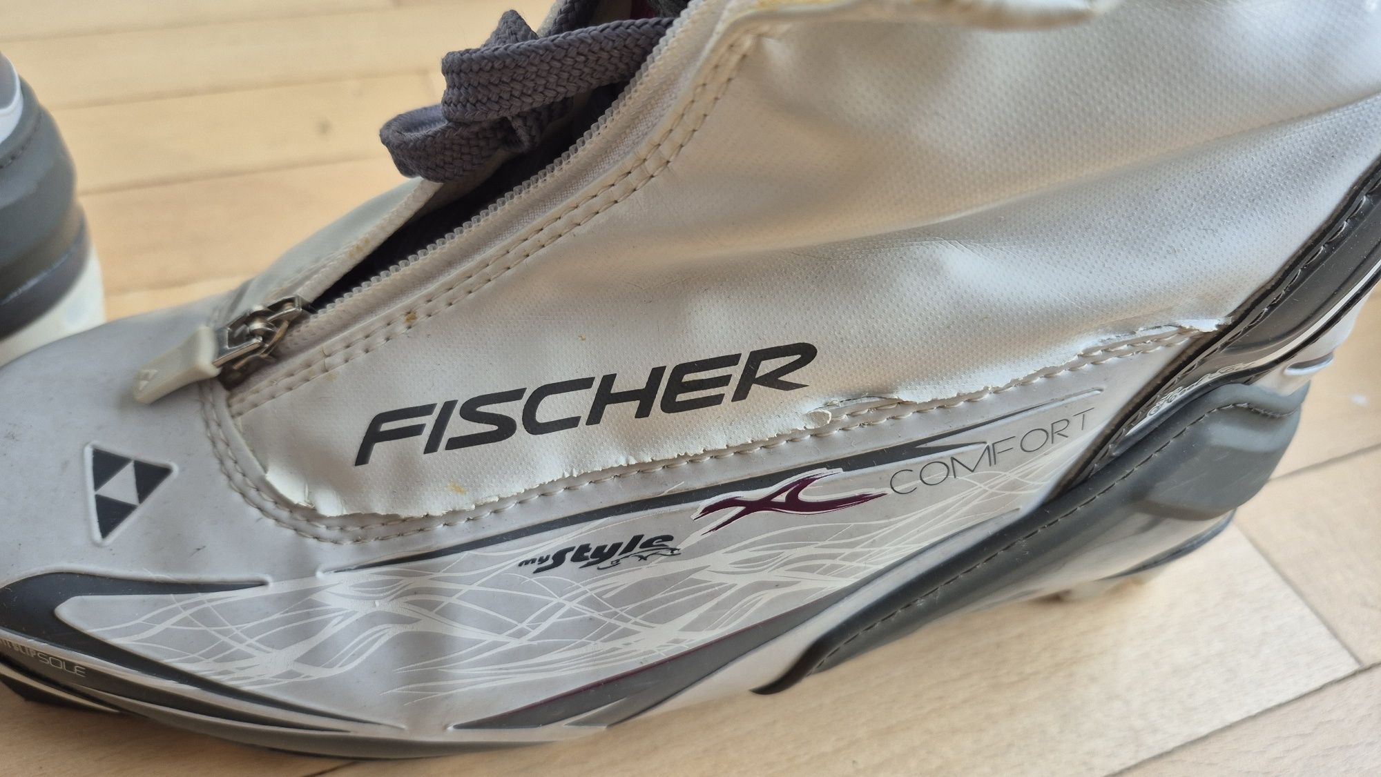 Buty damskie do nart biegowych Fischer XC 39