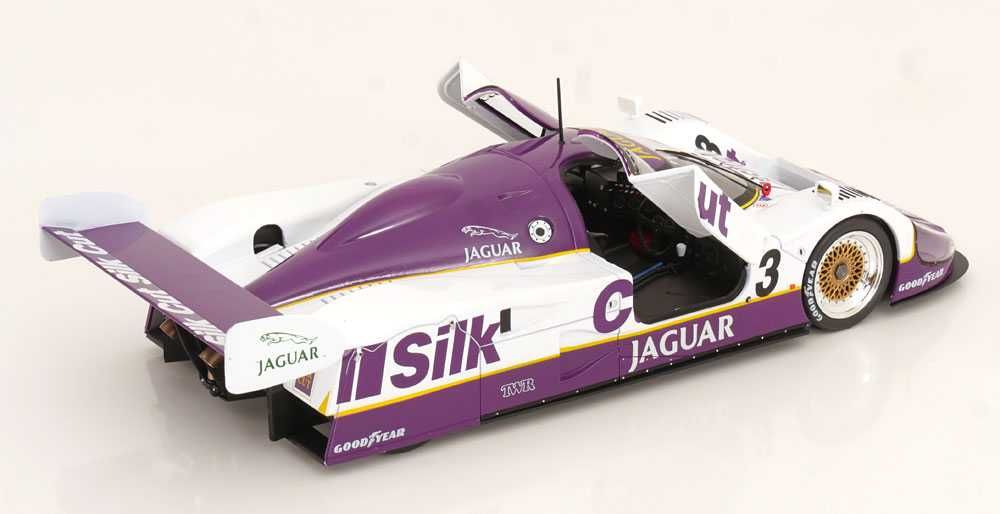Jaguar XJR12 "Silk Cut" #3 Vencedor 24h Le Mans 1990 - CMR 1/18