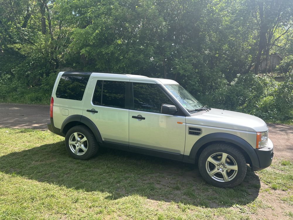 Land Rover Discovery нерозмитнений!