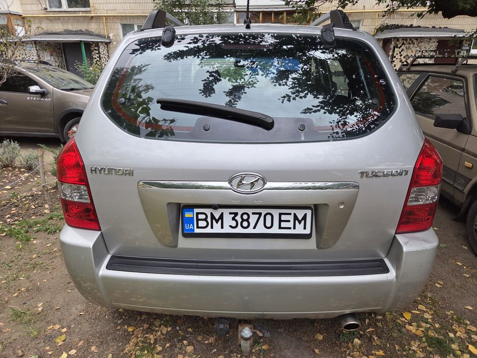 Hyundai Tucson 2008 2.0 на тимчасовій для ЗСУреєстрації.