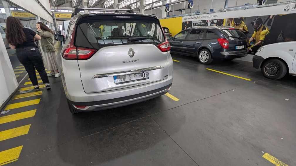 Renault Grande Scenic 2018 - 7 lugares