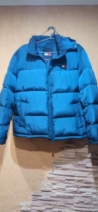 Пуховик женский Томми джинс