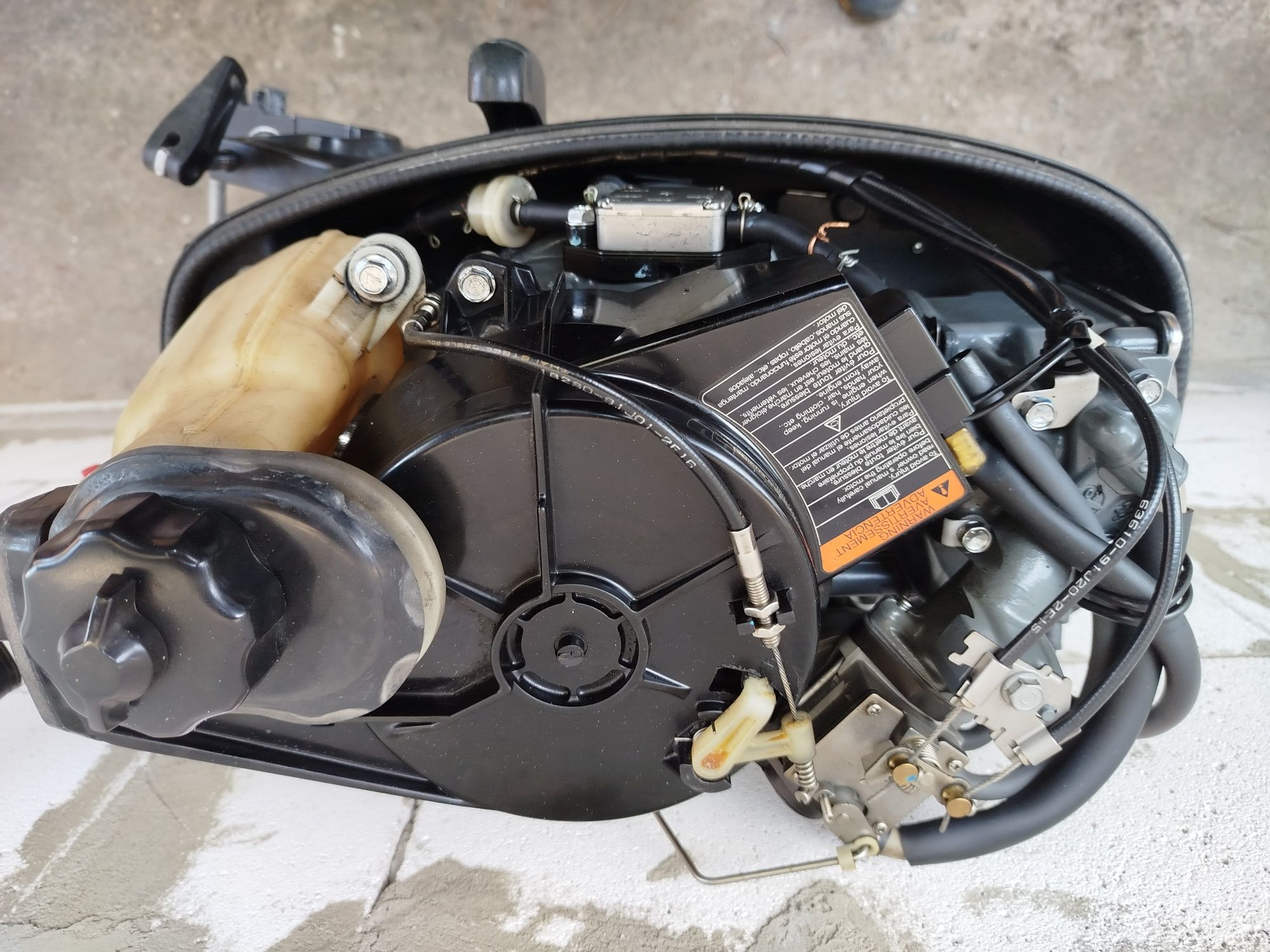 Лодочный мотор SUZUKI DF6 s.4тактный