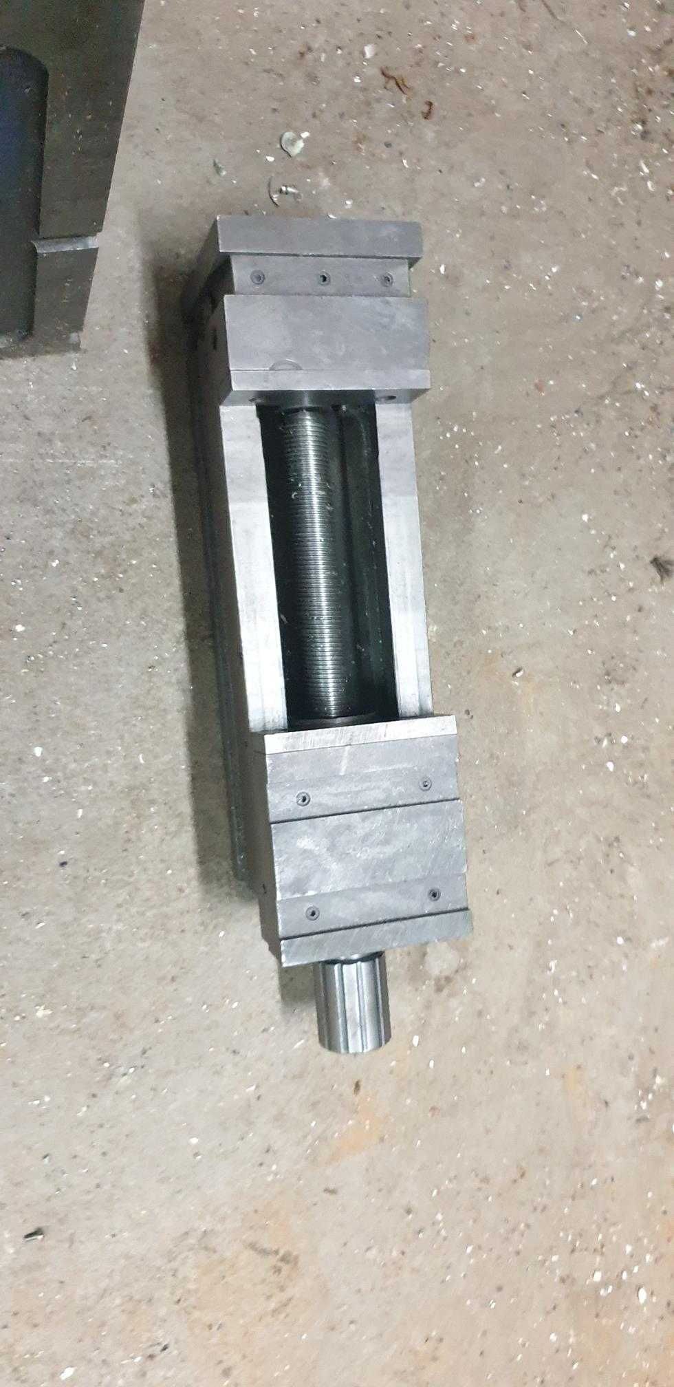 imadło hydrauliczne warsztatowe do frezarek lignum