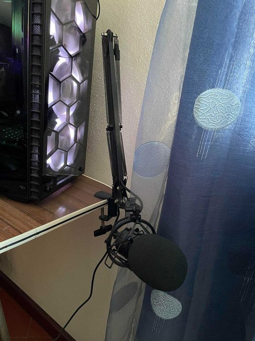 Microfone Trust Emita GXT252+ STREAMING