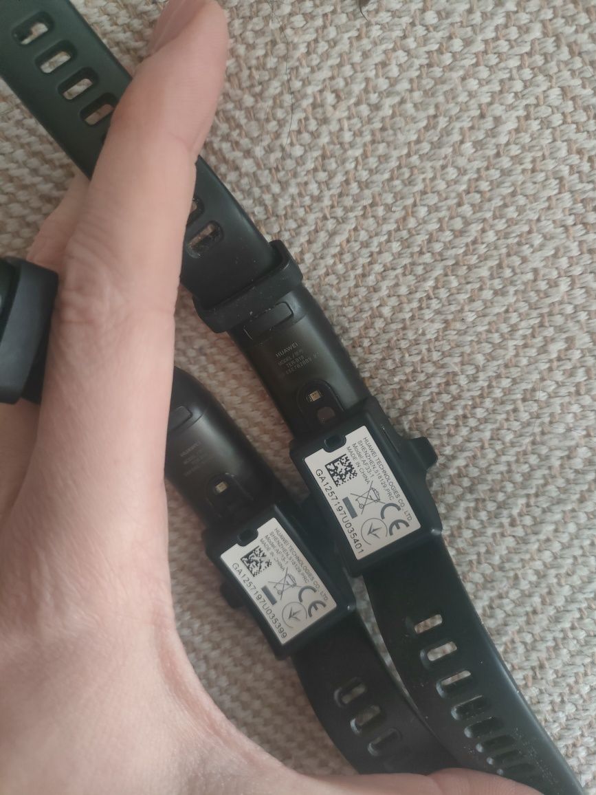 2x zegarek smartwach opaska monitorująca Huawei band 3 pro