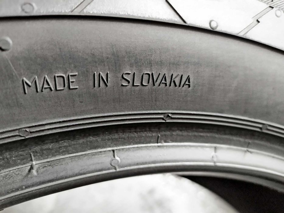 Шини Б/в 225.55.17с пара Continental