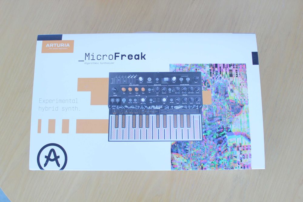 Arturia Microfreak - como novo
