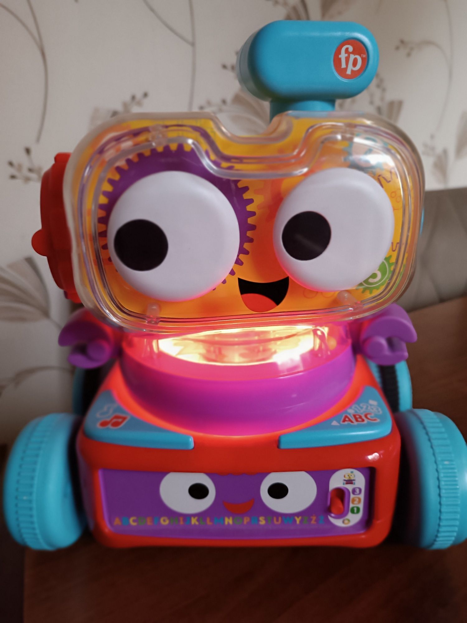 Interaktywny przyjaciel robot 4w1 Fisher Price