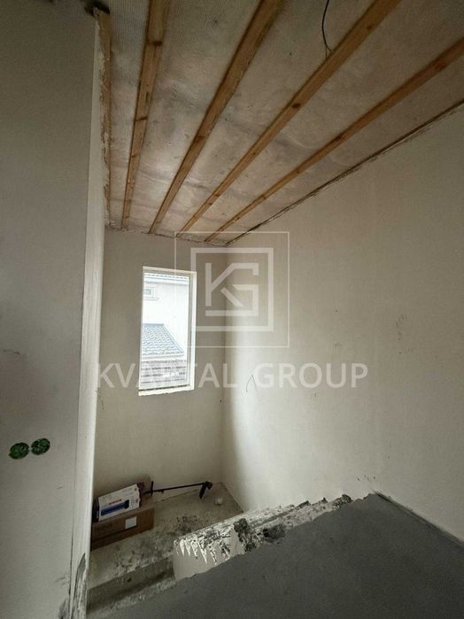 БЕЗ КОМІСІЇ! ТаунХаус 2 поверхи.3 кімнати+кухня студія.БЕЗ РЕМОНТУ.ГАЗ