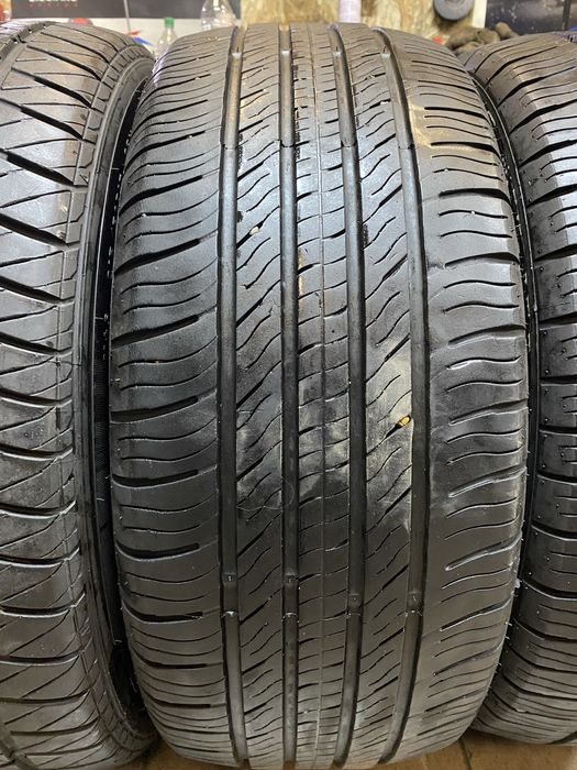 215/50/17 douglas touring a/s + GT champiro touring a/s