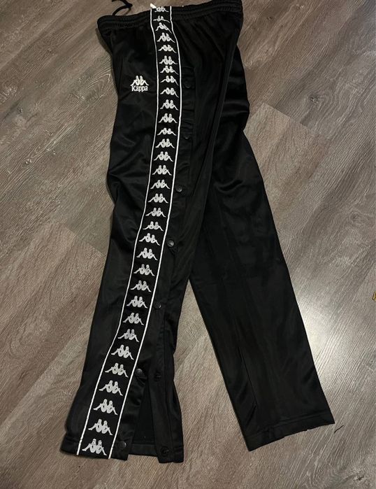 Штани Kappa с боковыми кнопками на лампасах