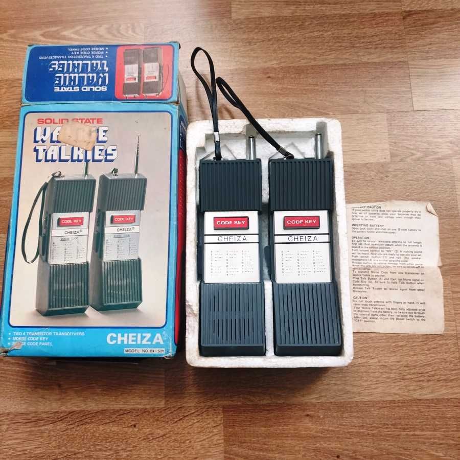 Walkie Talkies Cheiza CX-501 de 1975 Funciona com pilhas 9v