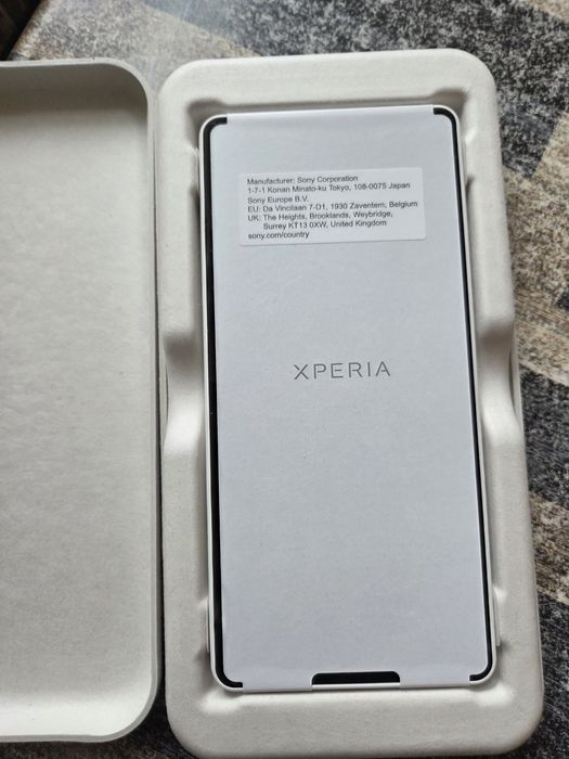 Xperia 10 v11 нова розпакована білий колір 8/128