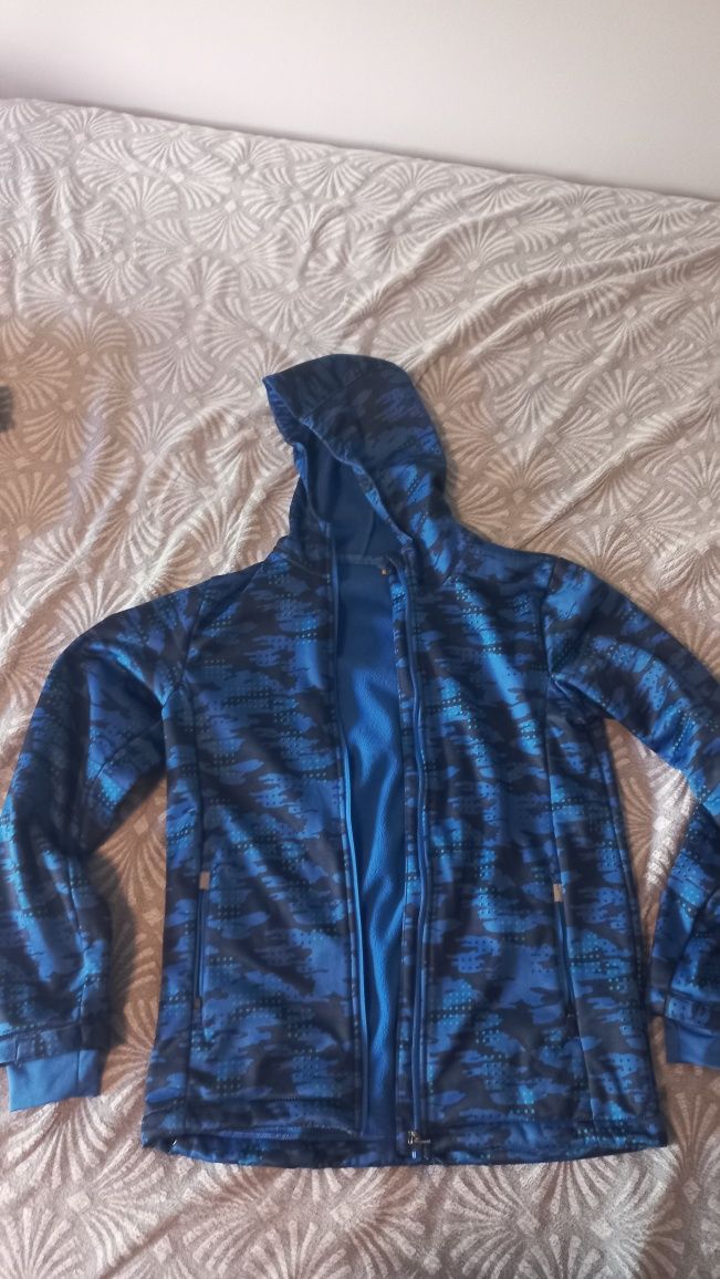 Chłopięca kurtka softshell r.158