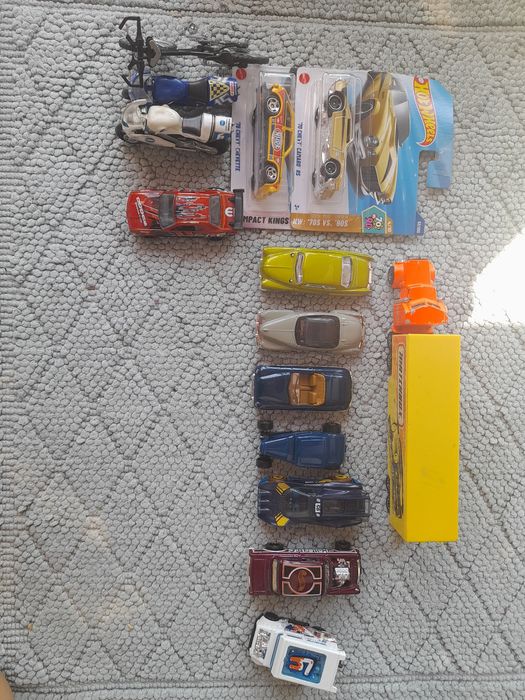 Carros diversos / bastante marcas
