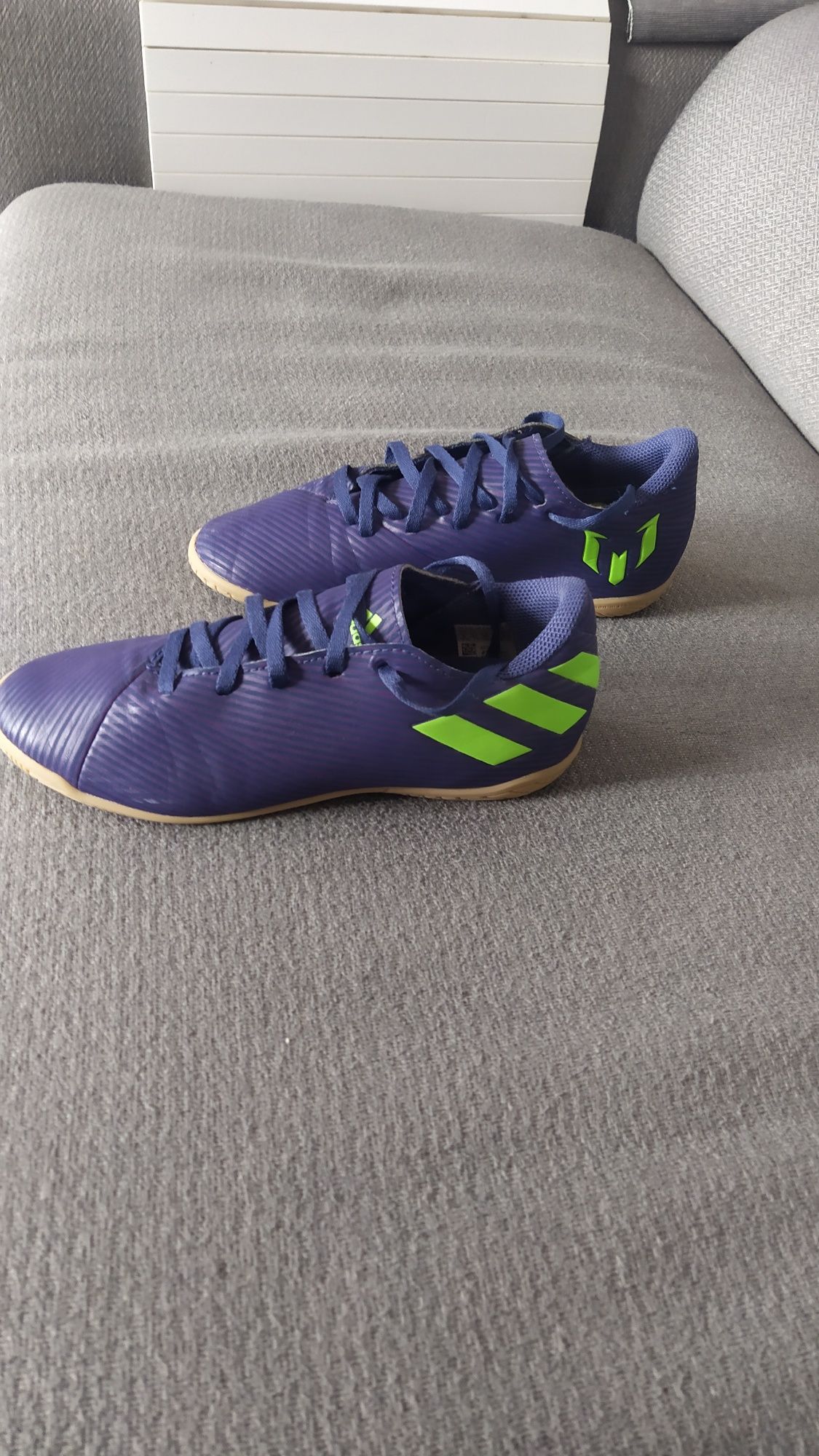 Buty Adidas na halę roz.36