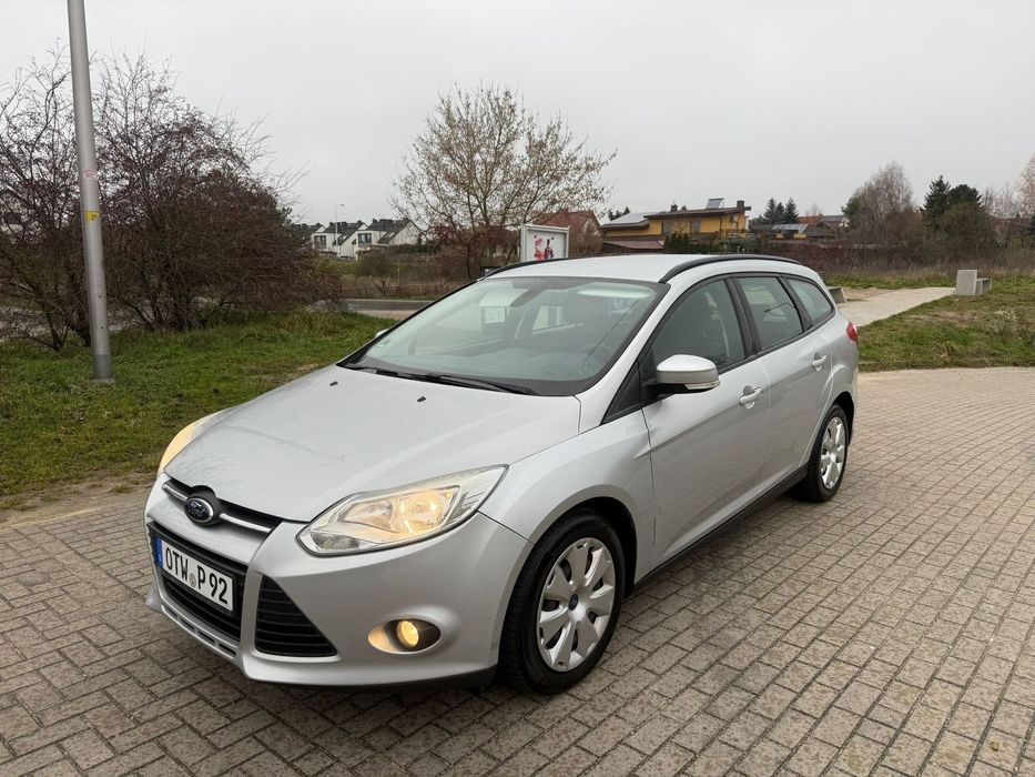 Ford Focus 1.6 TDCi Navi Klimatronic Tempomt Start Stop