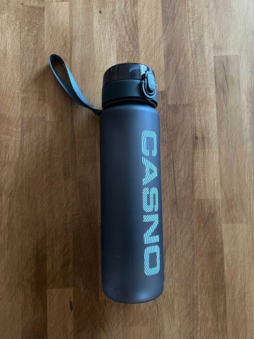 Продам пляшку для води Casno KXN-1184 1050 мл