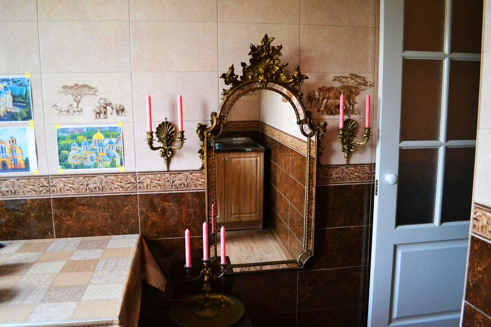 Зеркало для екстрасенс, медіум, ясновидиця, цілителька, ворожка