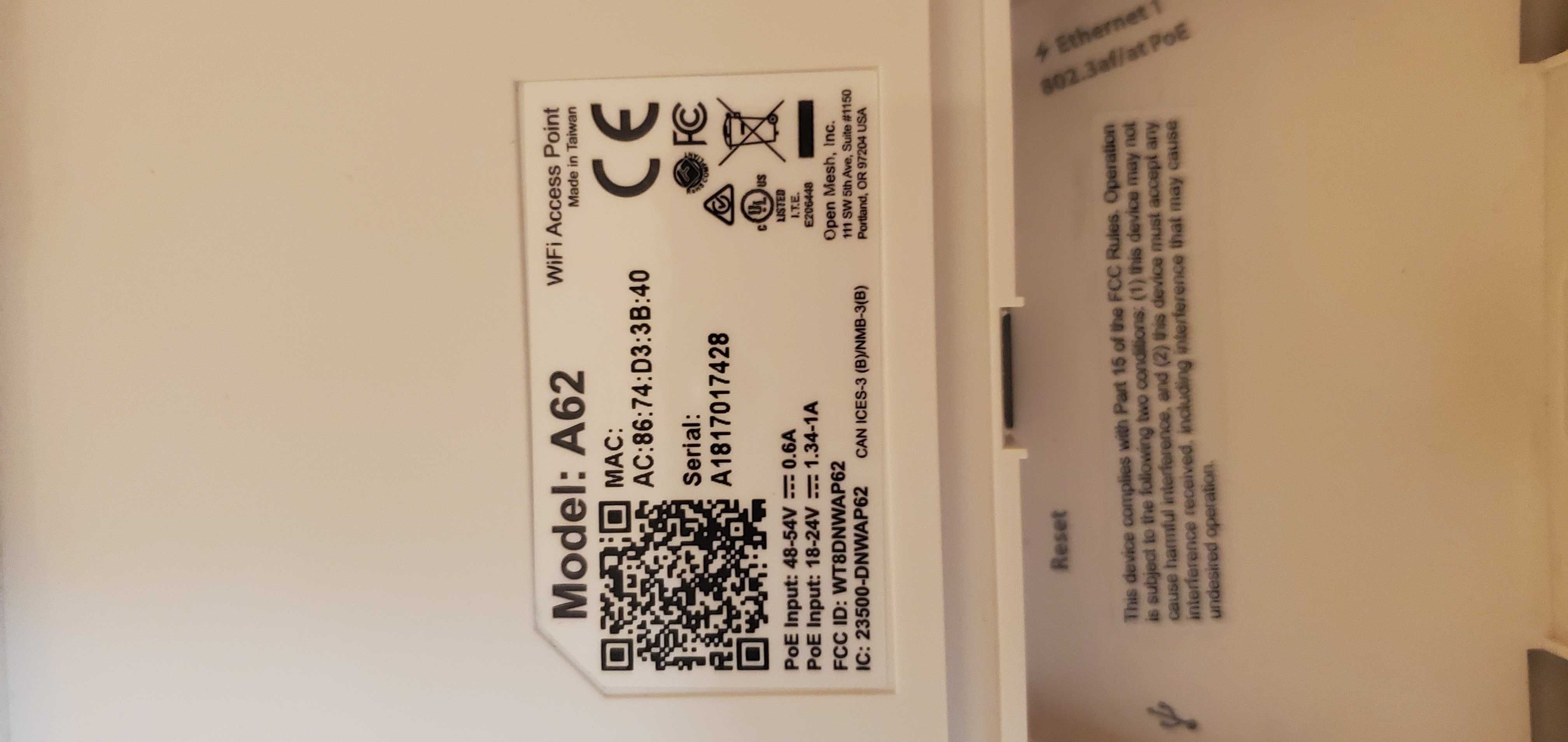 Точка доступу Wi Fi Open-Mesh A62 Universal Tri-Band 802.11ac, вживана