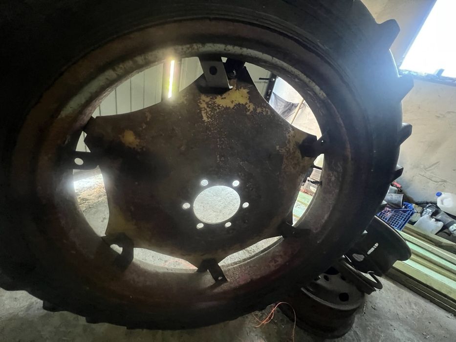 Продам Колесо на Т 16