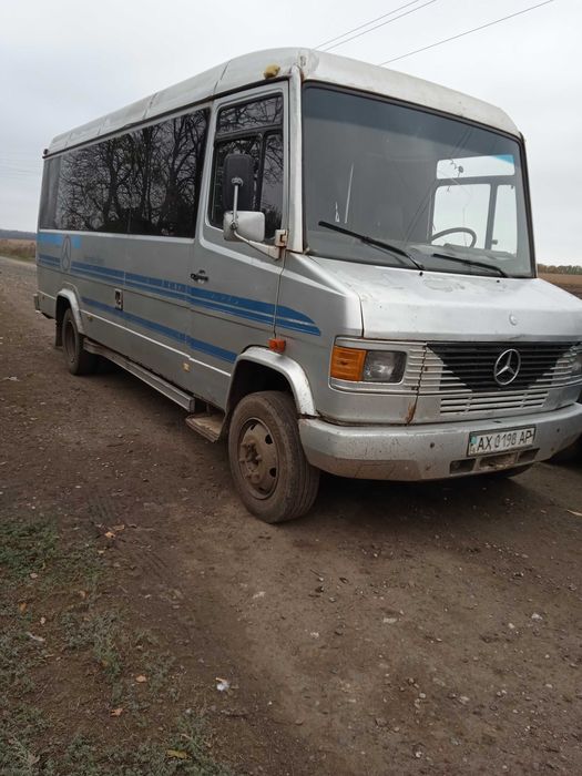 Продам автобус mercedes-benz 811