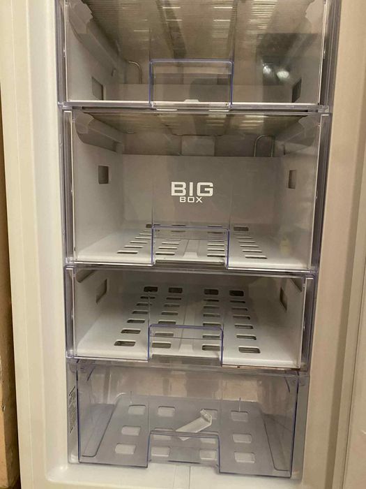 Морозилка морозильна камера Snaige в ідеалі