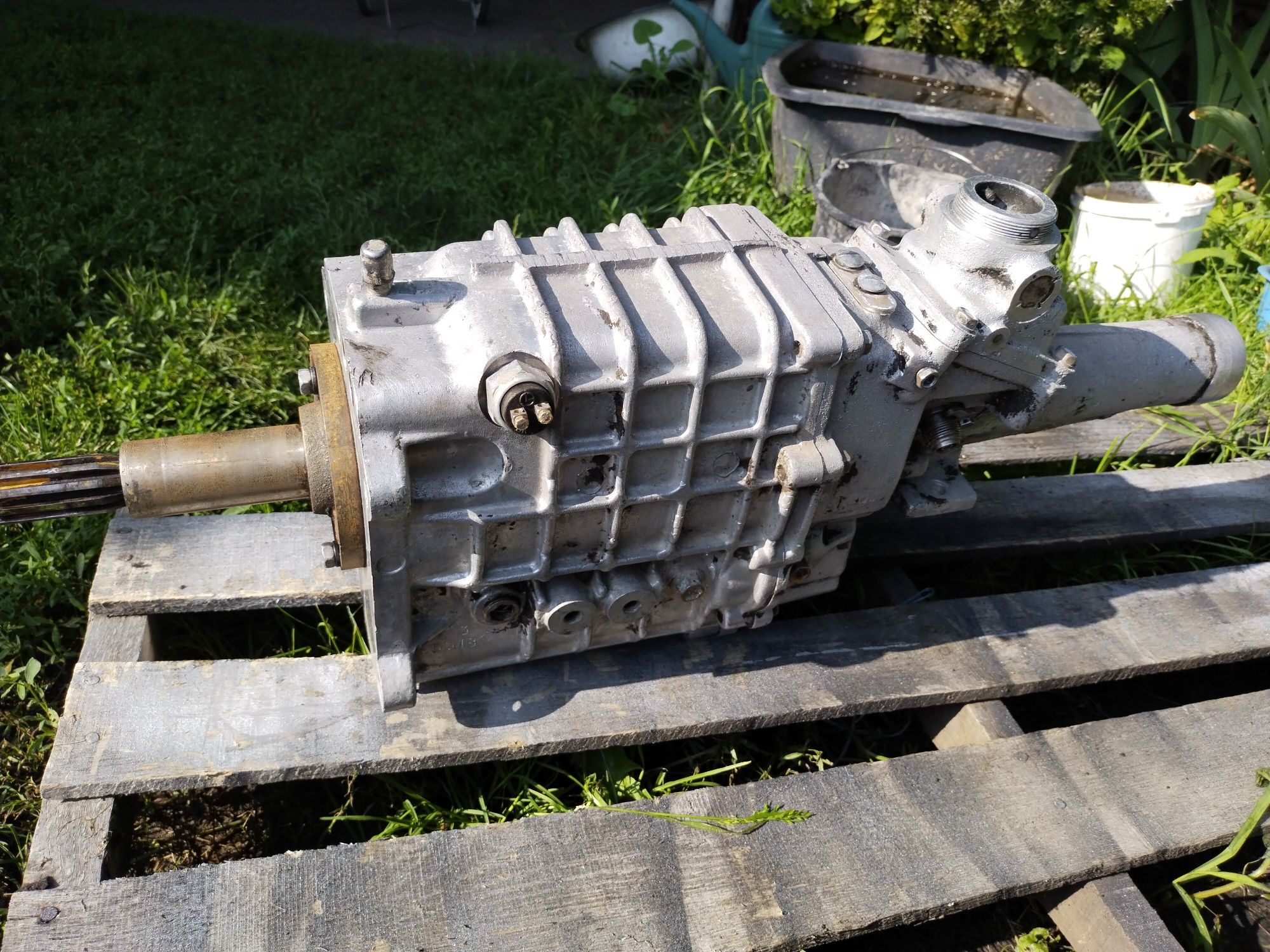 коробка кпп 5ст. Газель, Волга