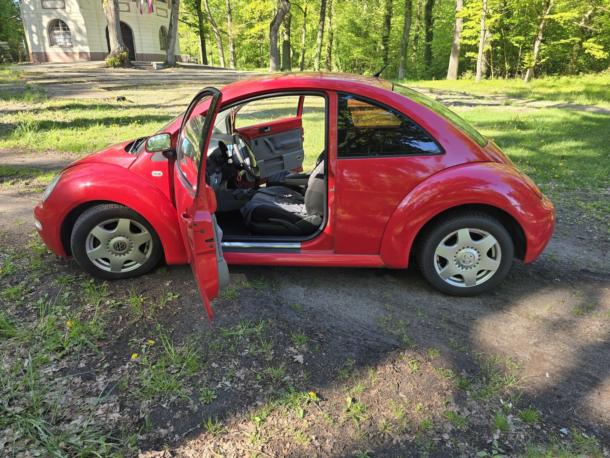 Volkswagen New Beetle