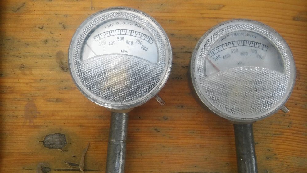 zegary ciśnieniowe produkcji czechosłowacja