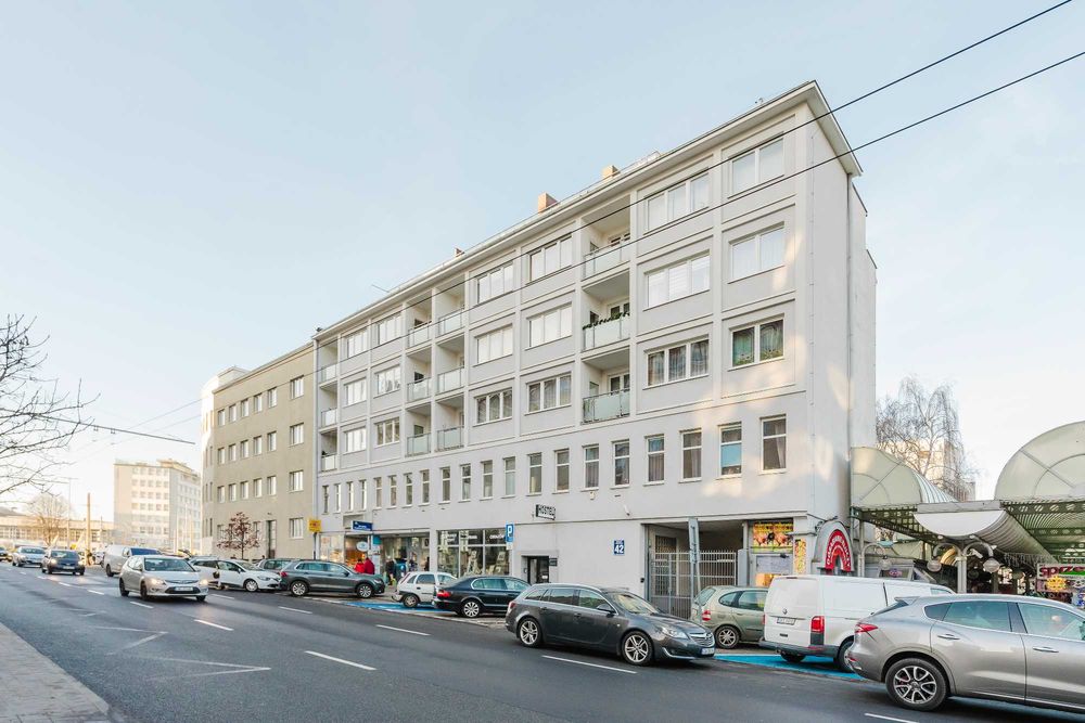 Tanie noclegi w Centrum Gdyni - Hostele z ofertą dla grup do max 88 os