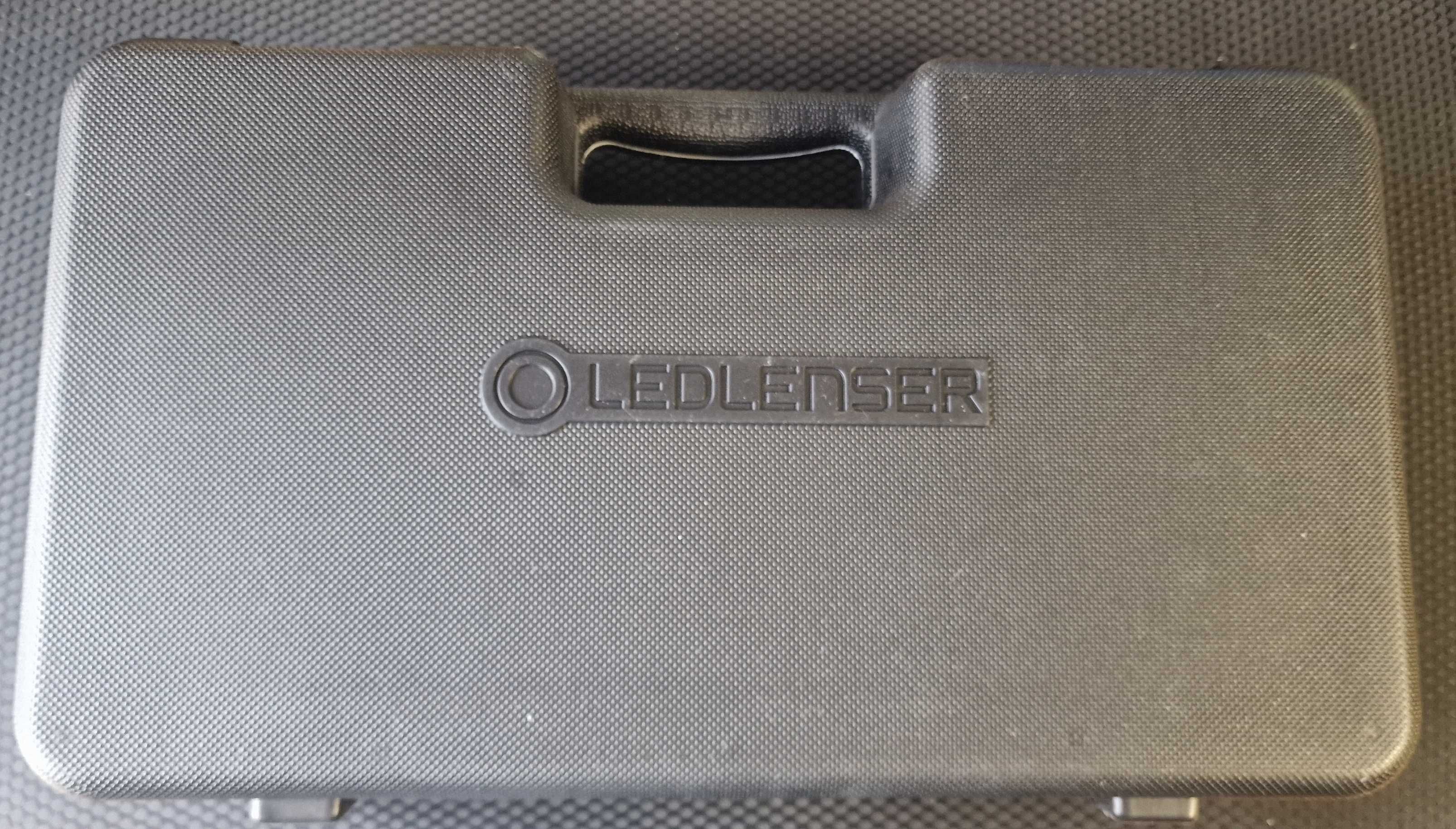 Latarka LEDLENSER X21R 5000lm
