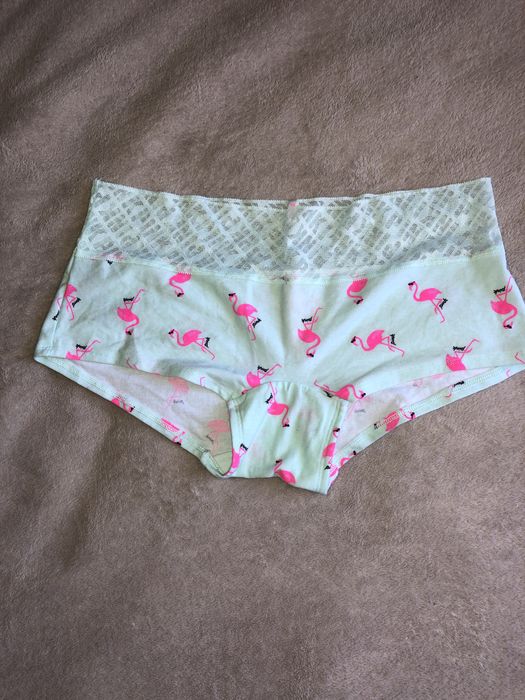 Трусы женские VS