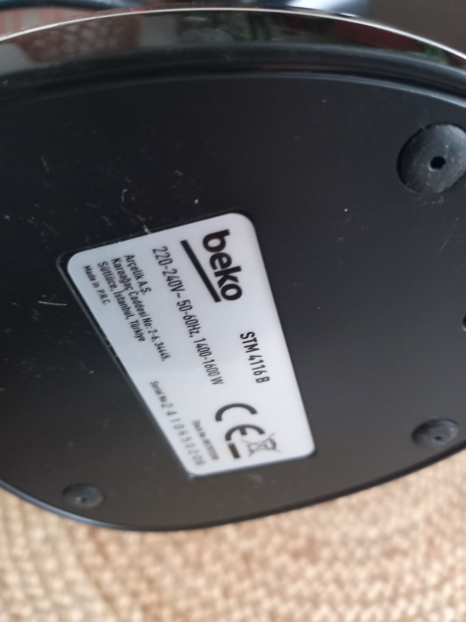 Parownica BEKO STM4116B