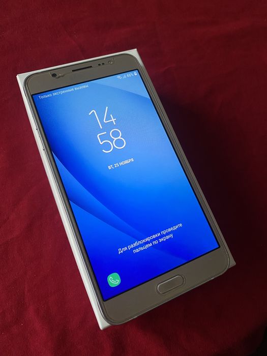 Продам samsung galaxy j7 2016 2/16