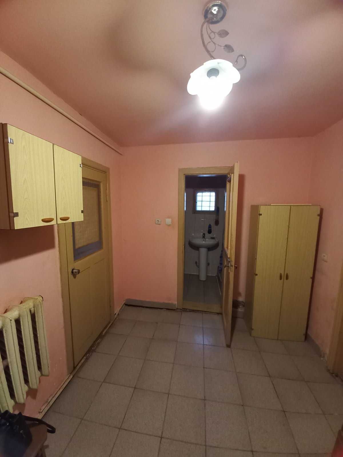 Продається напівособняк на Шахті