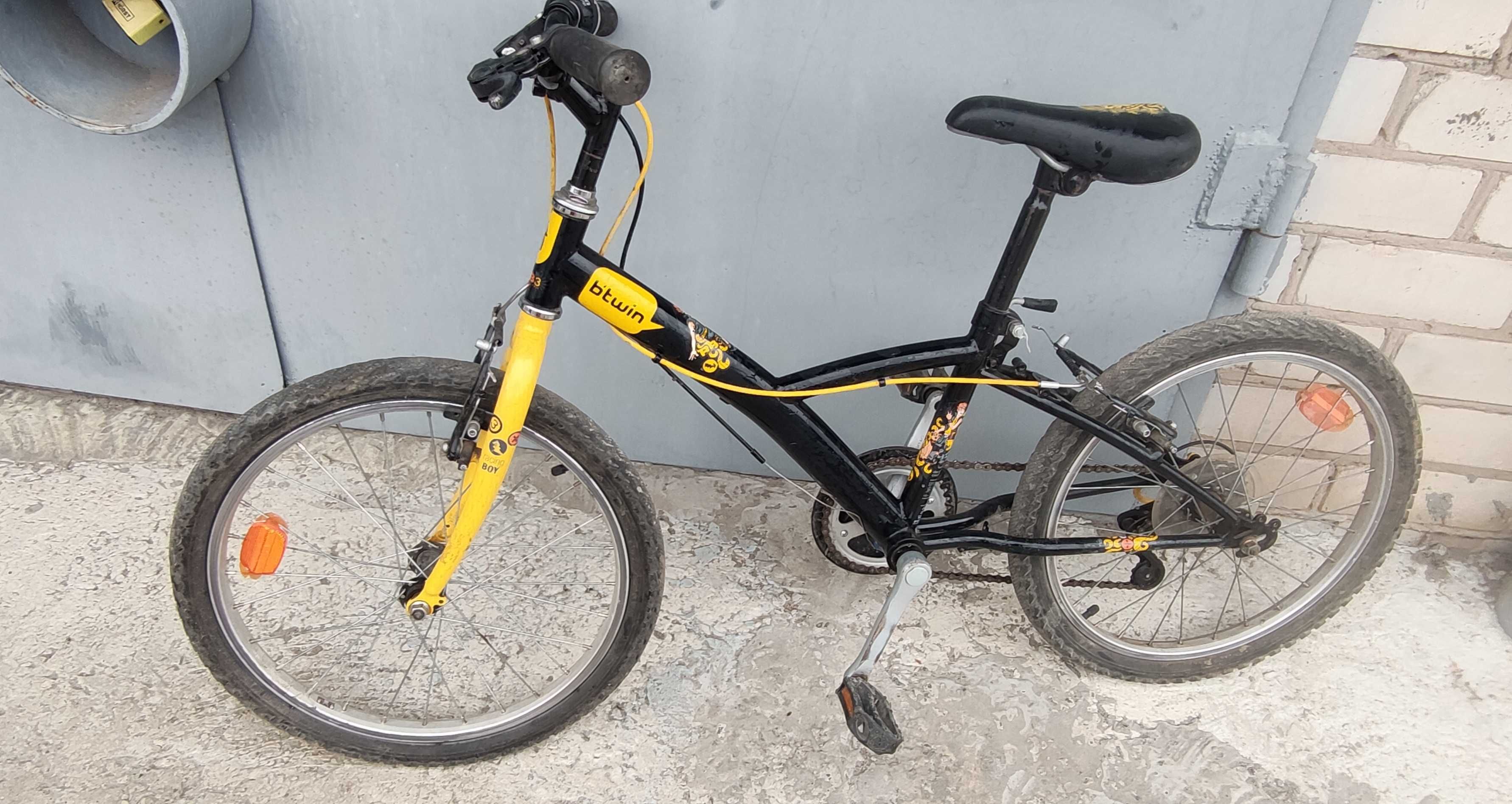 Продам велосипед підлітковий. Колеса 20".